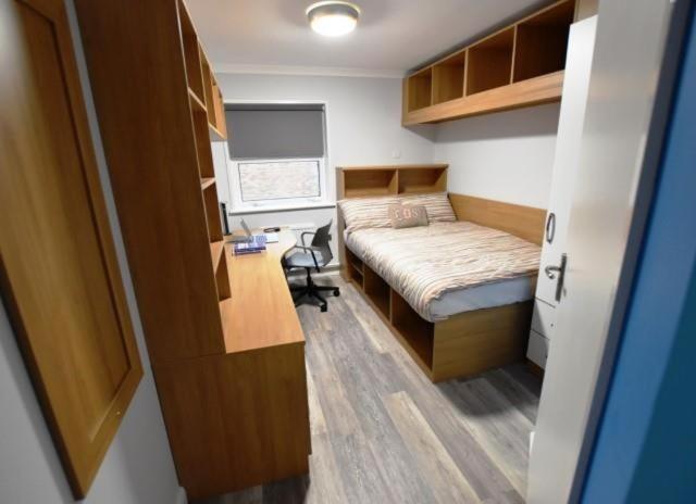 Plas Gwyn Halls, Cardiff Met University Esterno foto